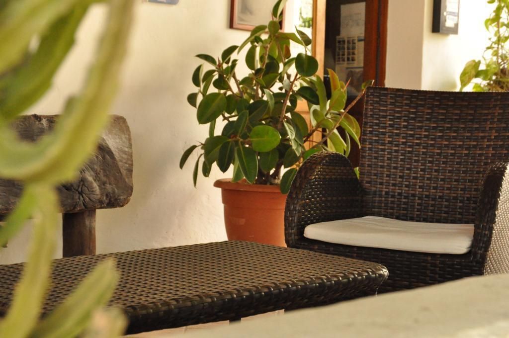 Albergo Seaside Leni Buitenkant foto