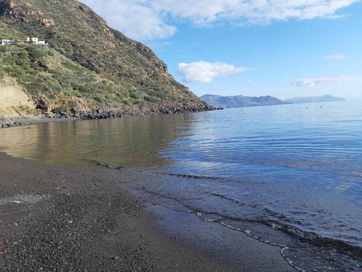 Albergo Seaside Leni Buitenkant foto